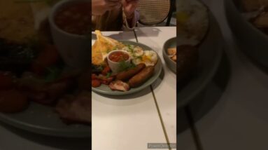 English breakfast 😋 #shorts #youtubeshorts #viralshorts #youtubeshorts