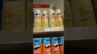 Pringles variety available in italy 🇮🇹 😍🤩 #shorts #viralshort #worldwide #bestvideo #pringles #italy 10 Pringles variety available in italy 🇮🇹 😍🤩 #shorts #viralshort #worldwide #bestvideo #pringles #italy