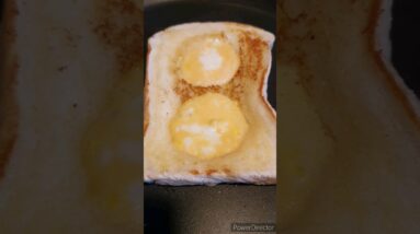 Quick & easy breakfast ideas🐣🥚🍳 #shorts #viralshort #ytshorts #shinewithshort #breakfast #worldwide