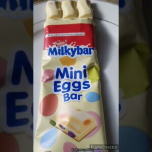 Nestle Milkybar Mini Eggs Bar 🤩😍 #shorts #ytshorts #viralshort #milkybar #easterworldwide #minieggs