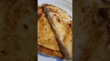 Quick and easy breakfast ideas🐣🍳😋 #shorts #viralshort #ytshorts #breakfastideas #worldwide #tiktok