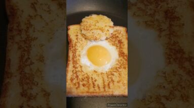 Quick & easy breakfast ideas🐣🍳😋 #shorts #viralshort #ytshorts #breakfastideas #worldwide #tiktok
