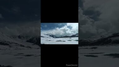 Snowy mountains😍🤩 #shorts #viralshort #tiktok #worldwide #shinewithshort # snowymontain