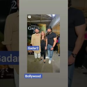 Bollywood Sunny Deol, Esha, Bobby together😍🥰 #viralshorts #viralvideo #worldwide #bollywood #gadar2