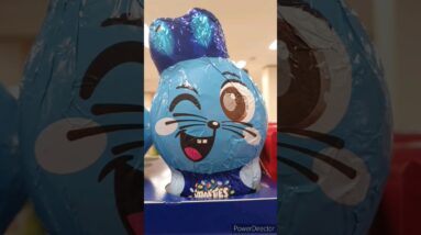 Smarties chocolate bunny is so funny😍🥰 #trendingshorts #gummybear #trendingviralshorts #trending