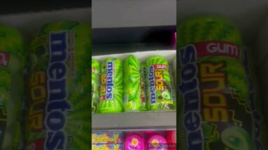 Mentos bubble gum variety candy shop🤩😍 #trendingviralshorts #trendingshorts #trending #candyshop