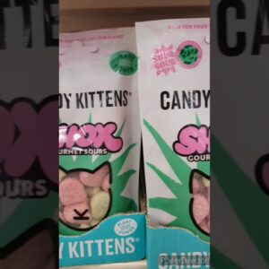 kittens gummy bear sweets in candy shop😍🤩 #trendingviralshorts #trendingshorts #trending #candyshop