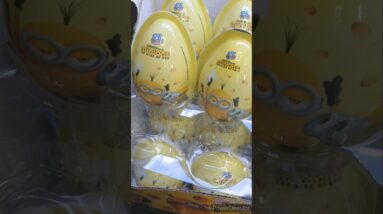 Minions Surprise egg in candy shop🤩 #trendingviralshorts #trendingshorts #trending